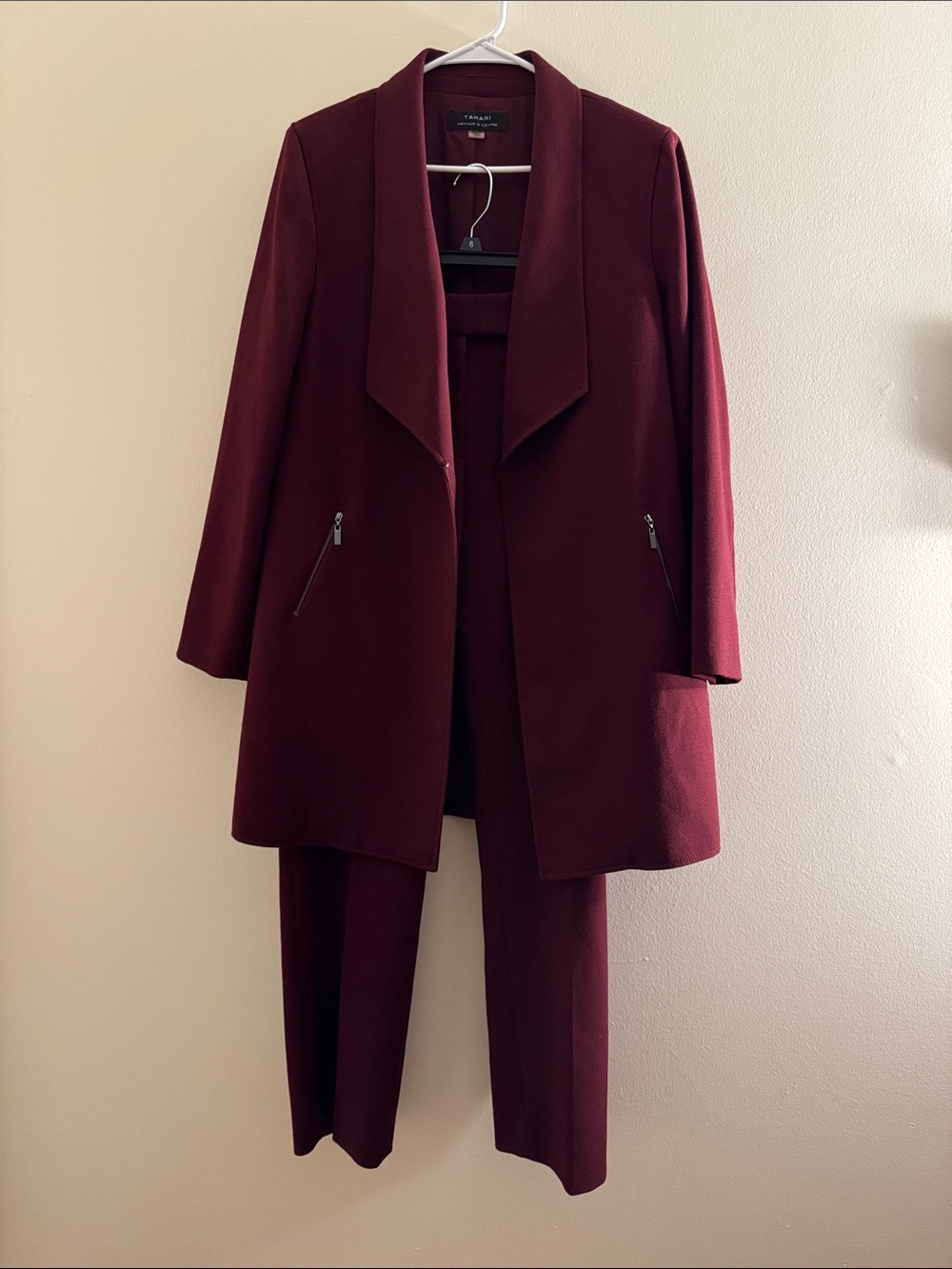 TAHARI ASL Burgundy Two Piece Pant Suit